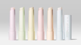 TŘPYTIVÉ ODSTÍNY SQUIRT PLUMPING GLOSS STICK