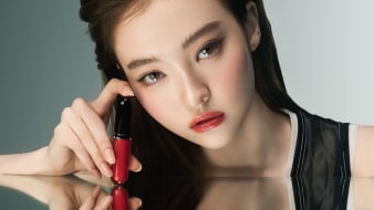 NOVINKA! LUSTREGLASS STAINGLASS LIP TINT